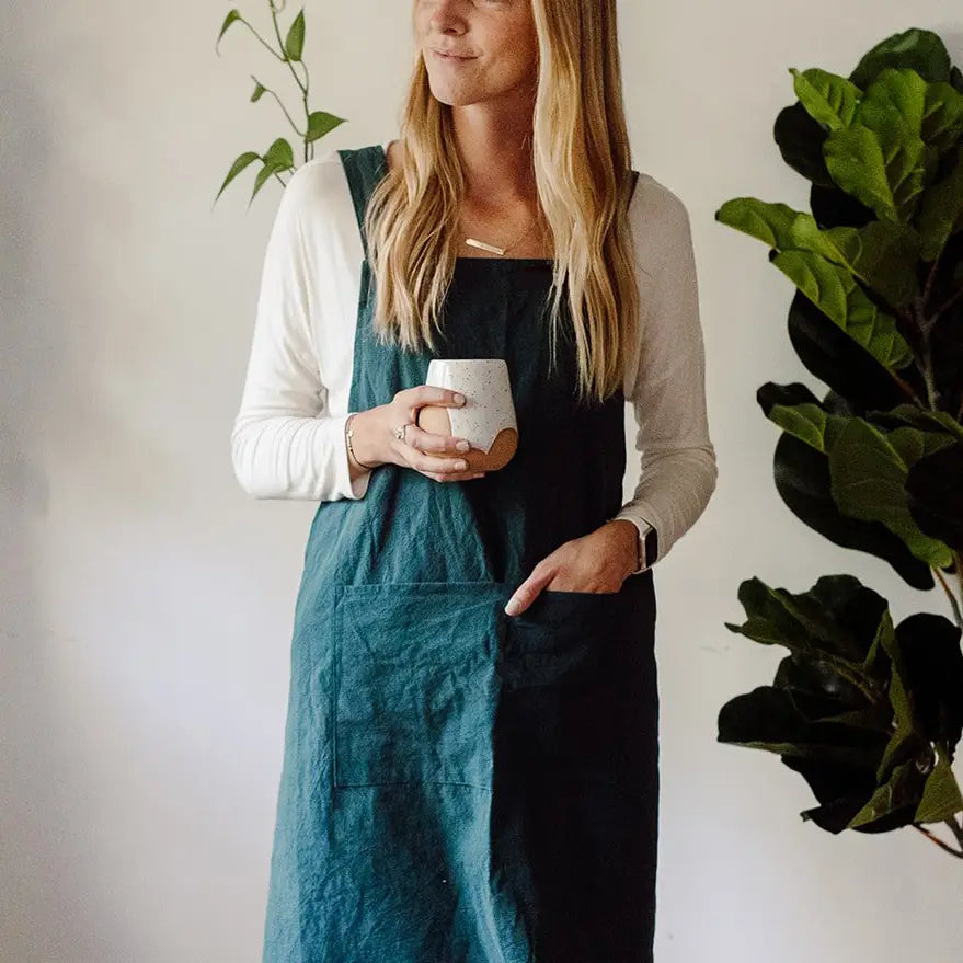 Cross Back Linen Apron